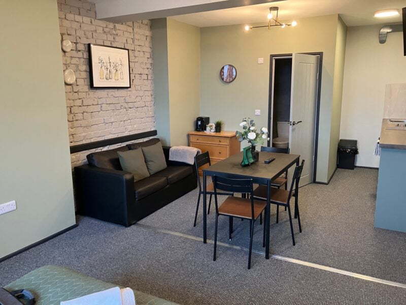 Grey House Apartments - One Bedroom Apartment