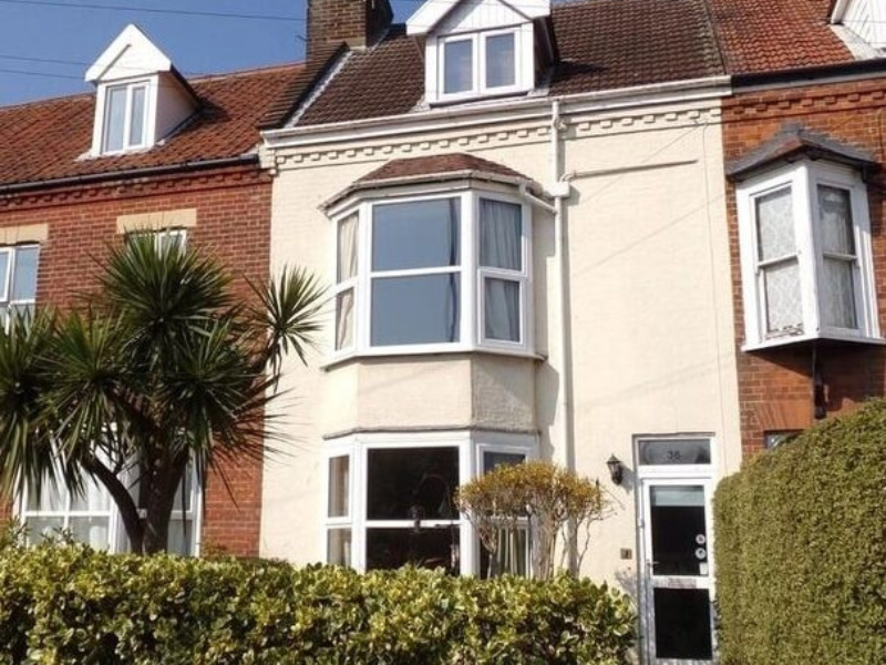 The Halt Sheringham - 4 Bedroom - 8 Person - Family and Dog Friendly