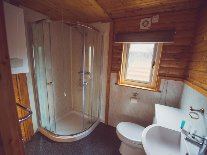 Heronstone Lodges - Red Kite Lodge No. 12 (Hot Tub)